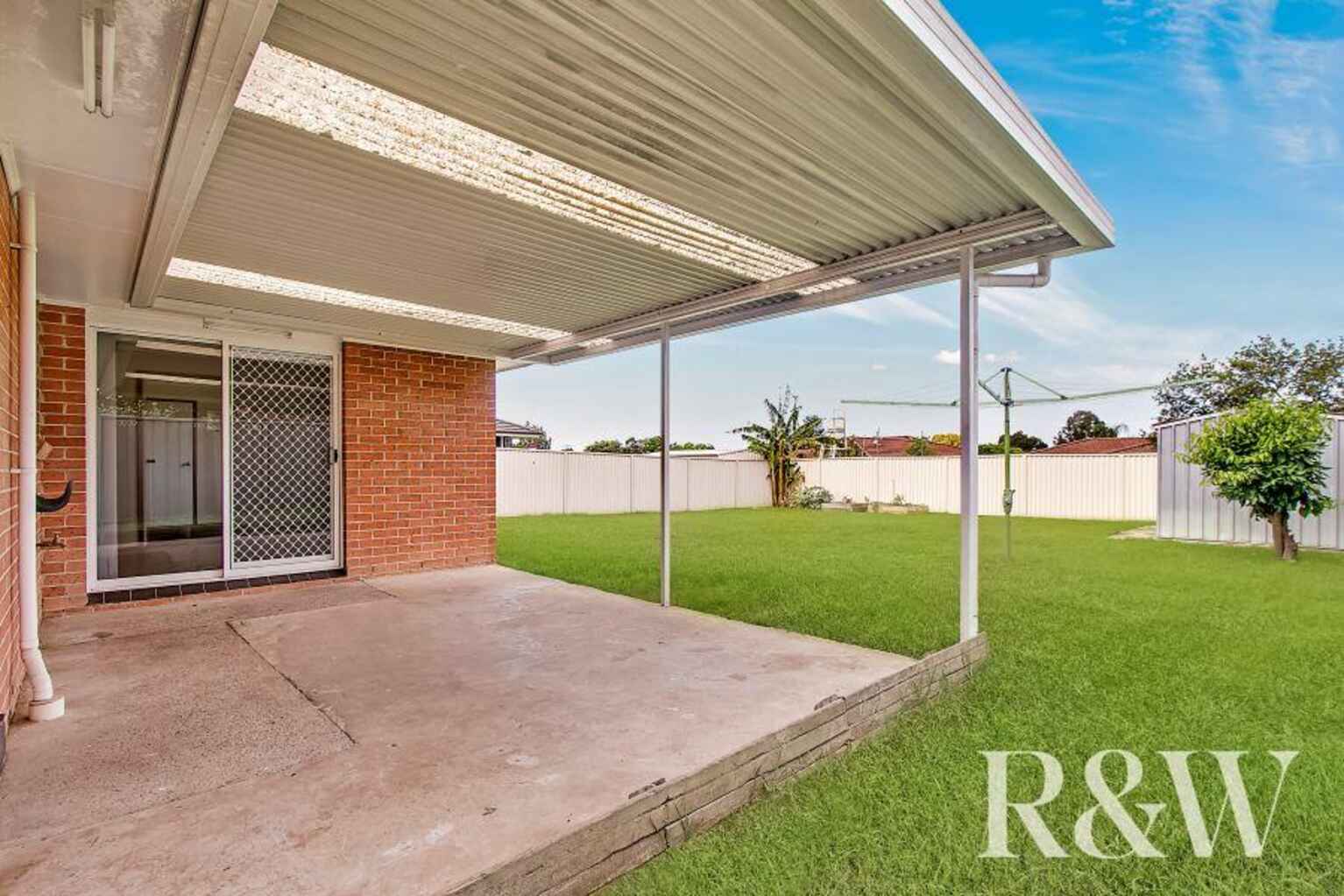 4 Sandalwood Avenue St Clair