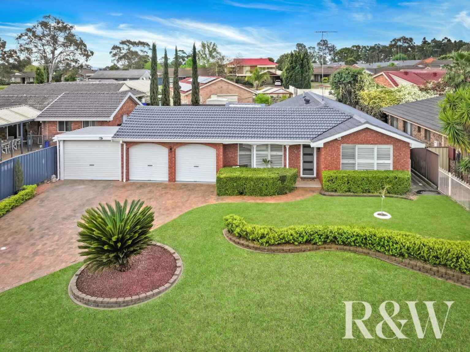 13 McIntyre Avenue St Clair